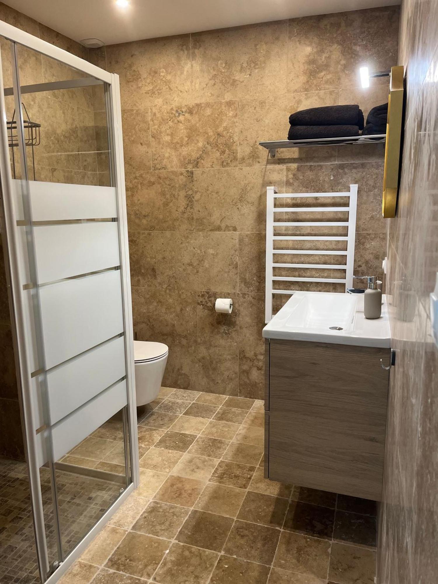Grand Tamaris Hosting Bed and Breakfast Arles Exteriör bild
